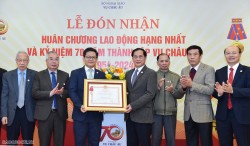 Vụ Châu Âu, Bộ Ngoại giao đón nhận Huân chương Lao động hạng Nhất dịp kỷ niệm 70 năm thành lập