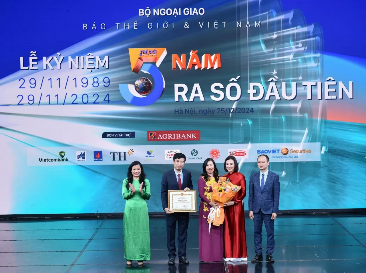 Ngành Công Nghiệp Ô Tô Việt Nam: Tăng Trưởng Mạnh Mẽ và Hướng Đến Tương Lai Bền Vững