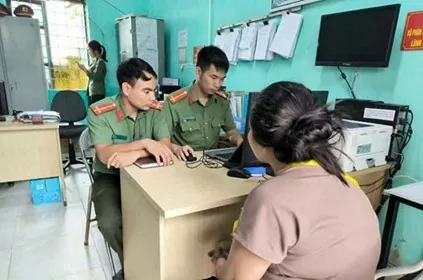 Công an huyện Yên Phong xử phạt hành chính trường hợp đưa tin không đúng về vỡ đê sông Cầu.