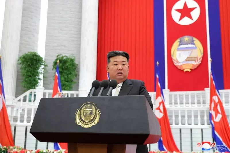 Chủ tịch Kim Jong Un gặp gỡ các quan chức cấp cao của Đảng Lao động Triều Tiên tại Bình Nhưỡng, trong bức ảnh do KCNA công bố vào ngày 10/9. (Nguồn: KCNA/Reuters)