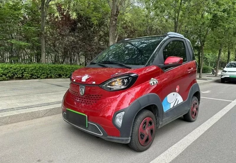 Xe điện cỡ nhỏ Baojun E100 sắp về Việt Nam, giá dự kiến 150 triệu đồng Xe điện cỡ nhỏ Baojun E100 sắp về Việt Nam, giá dự kiến 150 triệu đồng