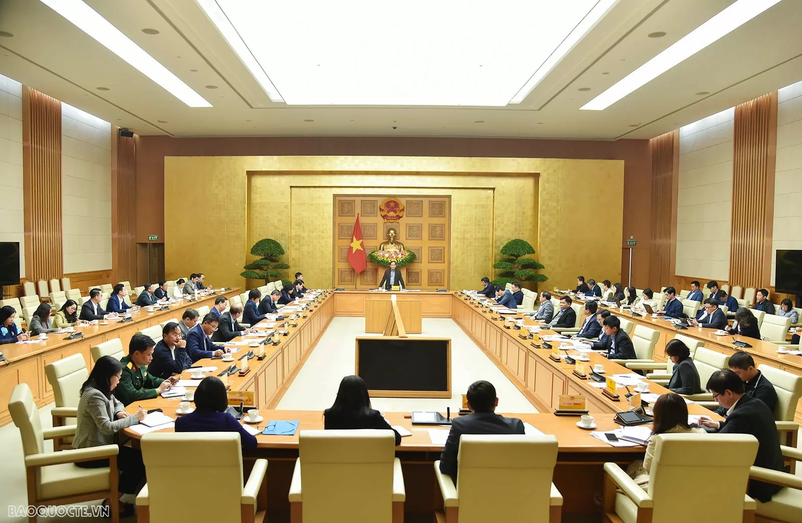 Deputy PM Bui Thanh Son urges proactive review, implementation of int'l cooperation agreements