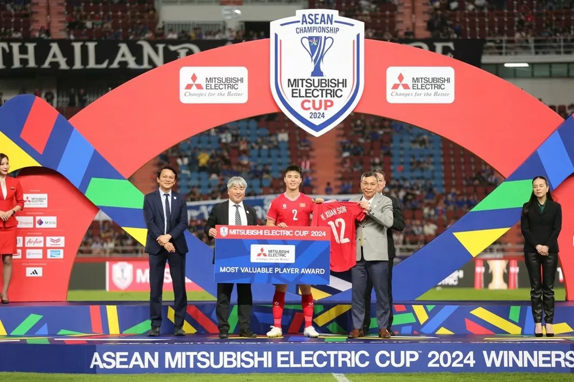 Xuân Son giành hai giải thưởng cá nhân ở ASEAN Cup 2024