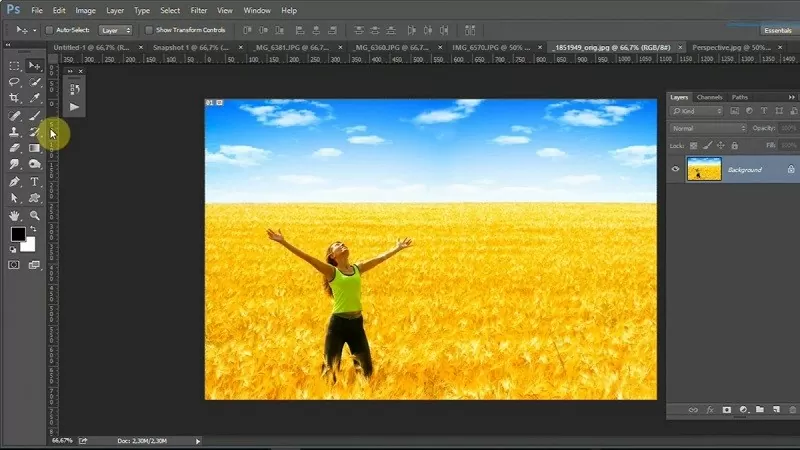 Hướng dẫn cách cắt hình trong Photoshop đơn giản, ai cũng làm được