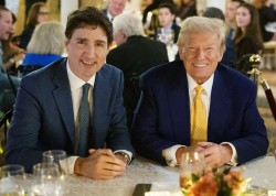 Tổng thống đắc cử Donald Trump phản ứng ra sao trước việc Thủ tướng Trudeau từ chức?