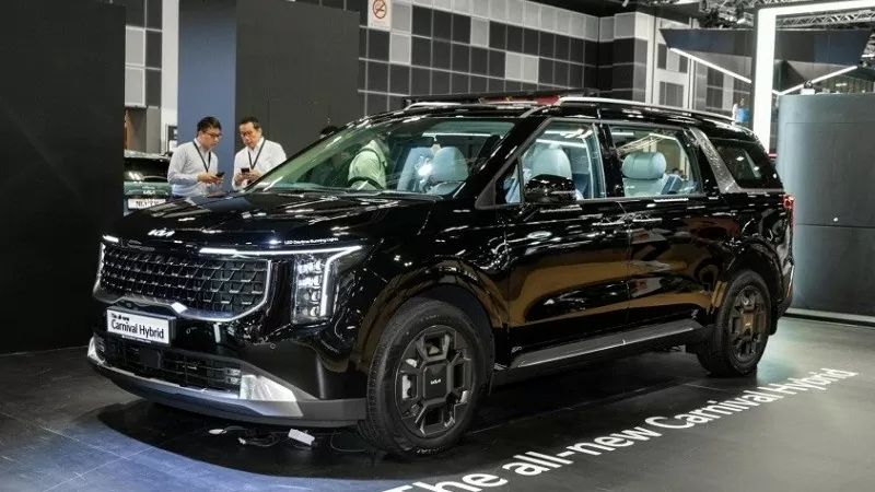Kia Carnival hybrid 'rục rịch' ra mắt thị trường Việt Nam, giá dự kiến gần 1,85 tỷ đồng