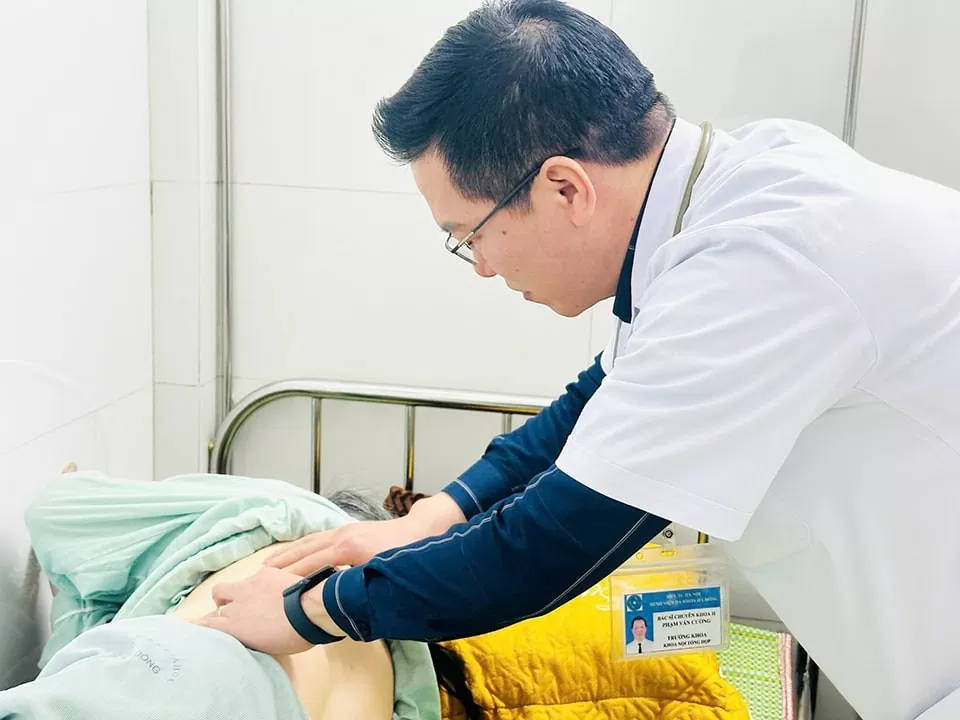 Hà Nội rét đậm về đêm: người dân lưu ý giữ gìn sức khoẻ