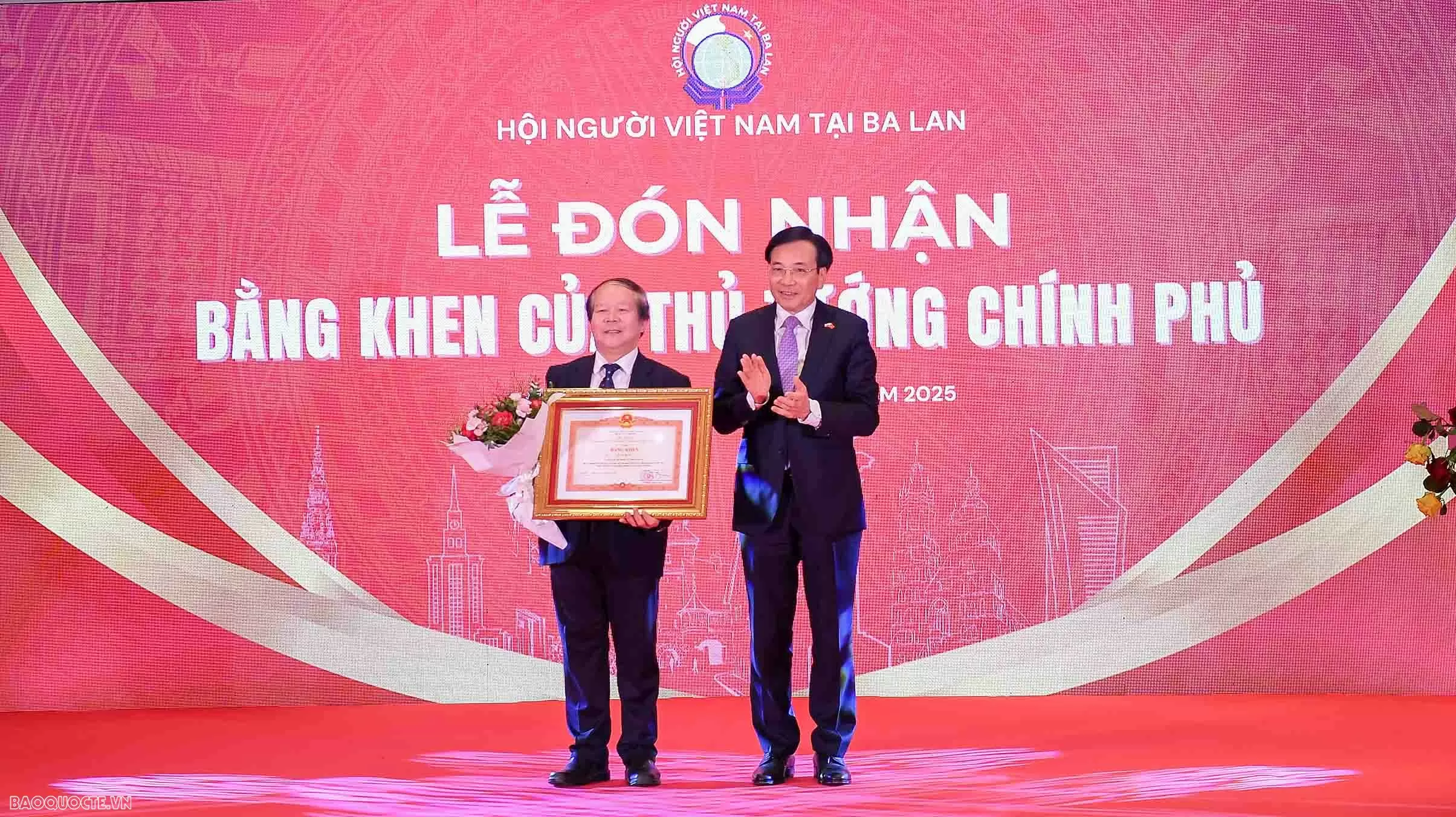 Thủ tướng Phạm Minh Chính và Phu nhân đón Tết sớm với kiều bào Việt Nam tại Ba Lan