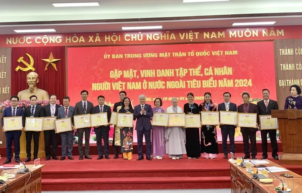 Mặt trận Tổ quốc vinh danh tập thể, cá nhân kiều bào tiêu biểu năm 2024