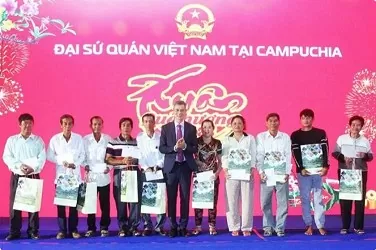 Vietnamese communities in regional countries celebrate Lunar New Year