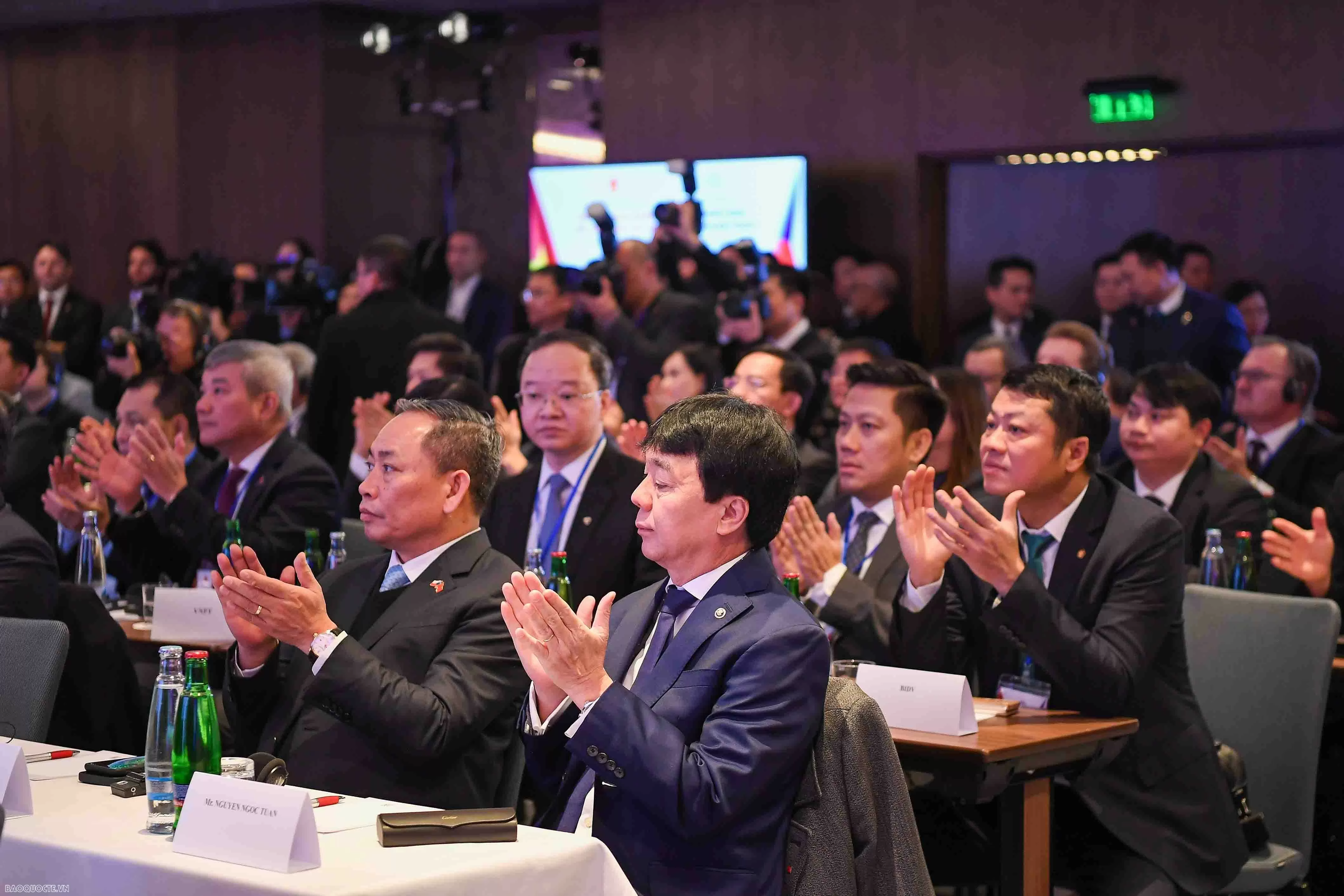 Diễn đàn doanh nghiệp