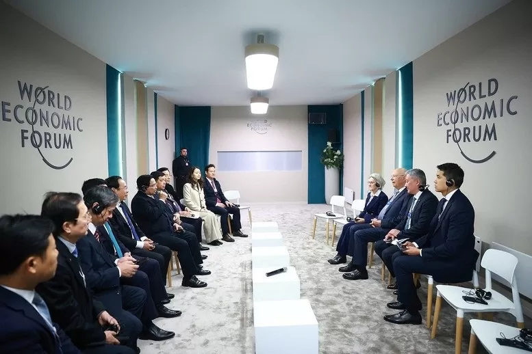 PM Pham Minh Chinh’s visits to Poland, Czech Republic, Switzerland successful: Deputy Foreign Minister