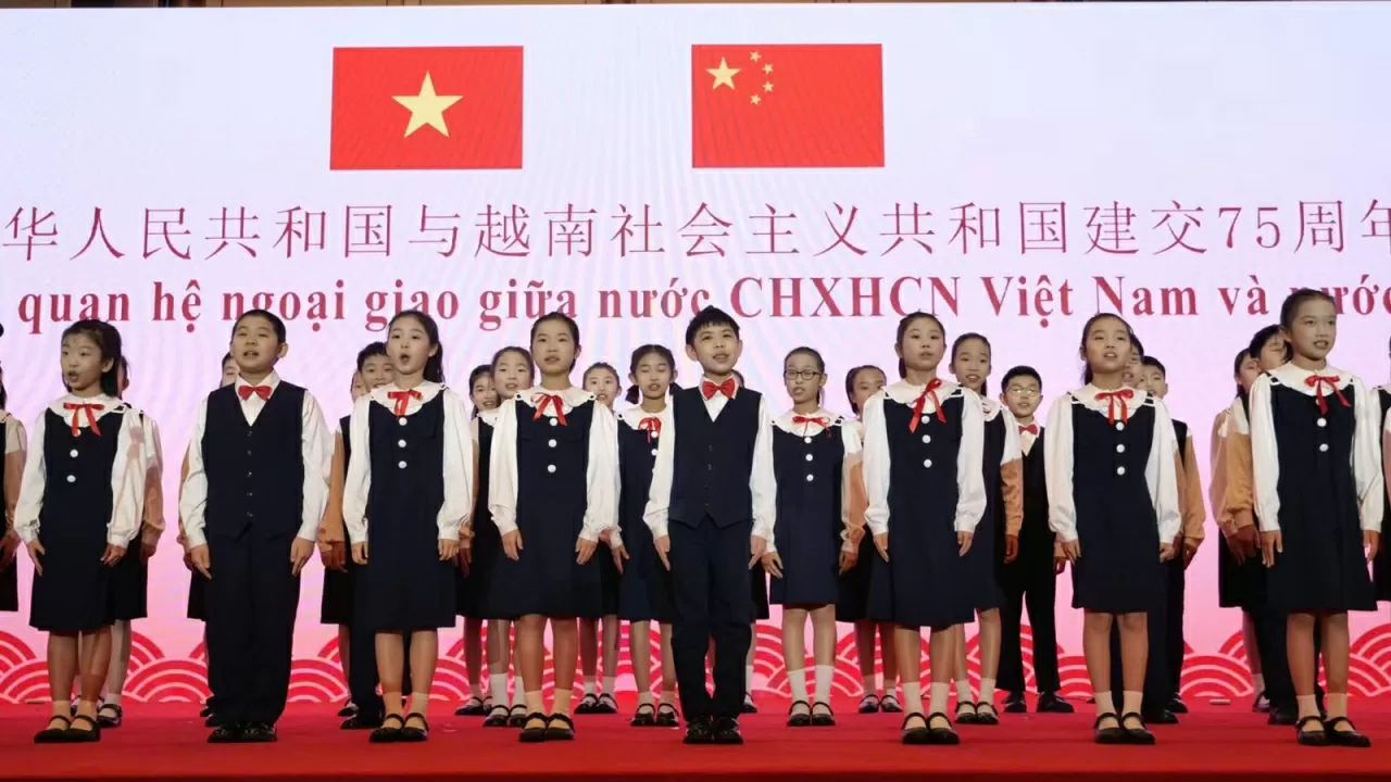 Long trọng Lễ kỷ niệm 75 năm thiết lập quan hệ ngoại giao Việt Nam-Trung Quốc tại Bắc Kinh