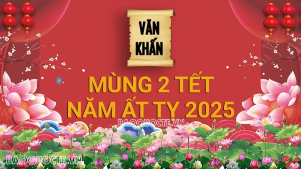 Văn khấn Tết 2025: Bài văn khấn cúng mùng 2 Tết Nguyên đán Ất Tỵ chuẩn xác nhất