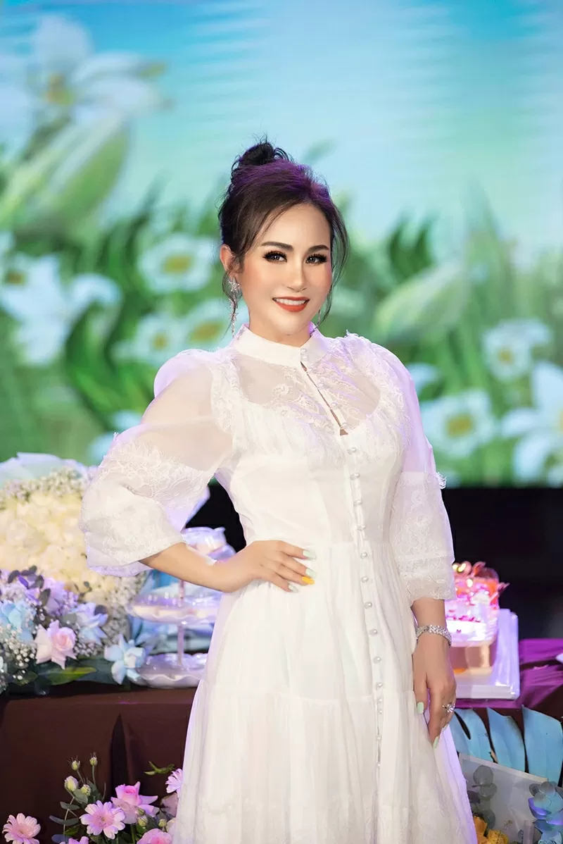 Đạo diễn Nguyễn Lan Vy: Áo dài và Tết - biểu tượng của di sản văn hóa và khát vọng phát triển