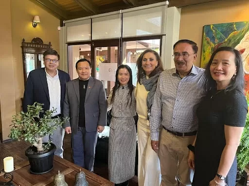 Đại sứ Bùi Văn Nghị trình Thư ủy nhiệm lên Tổng thống Bolivia