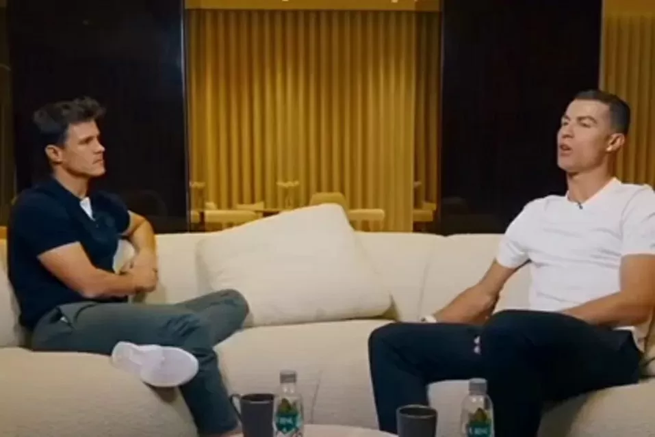 Cristiano Ronaldo: Tôi vĩ đại nhất thế giới bóng đá Cristiano Ronaldo: Tôi vĩ đại nhất thế giới bóng đá