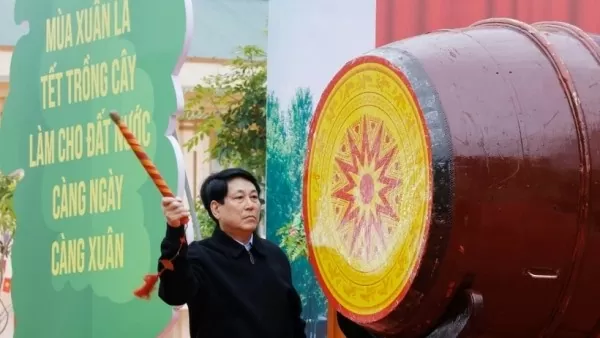 President Luong Cuong joins tree planting festival in Lang Son province