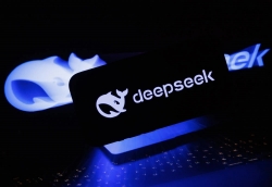 Mỹ bất ngờ khen DeepSeek, hoãn áp thuế một loại mặt hàng từ Trung Quốc