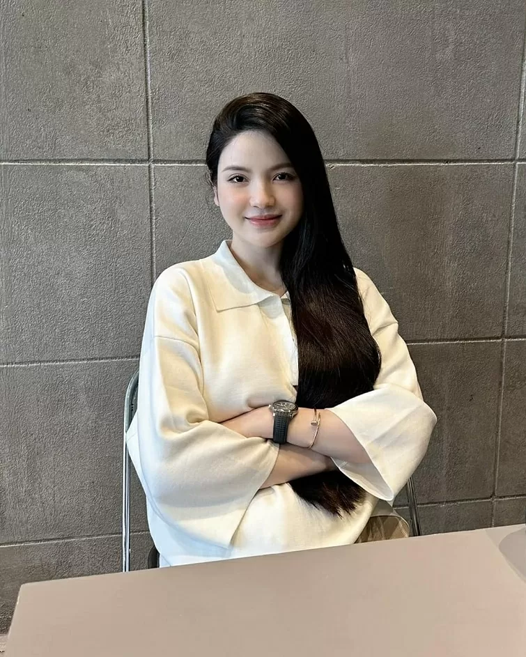 Thời trang Chu Thanh Huyền