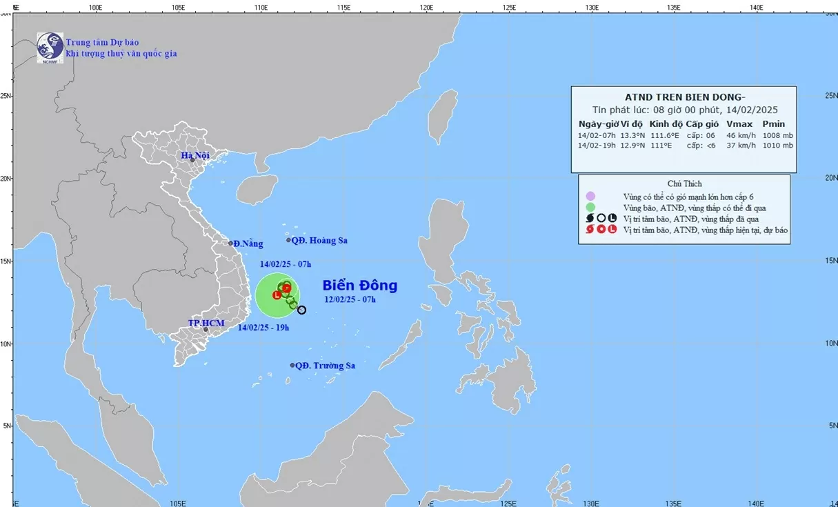 Ap thấp nhiệt đới sắp suy yếu thành một vùng áp thấp trên vùng biển ngoài khơi từ Bình Định đến Phú Yên