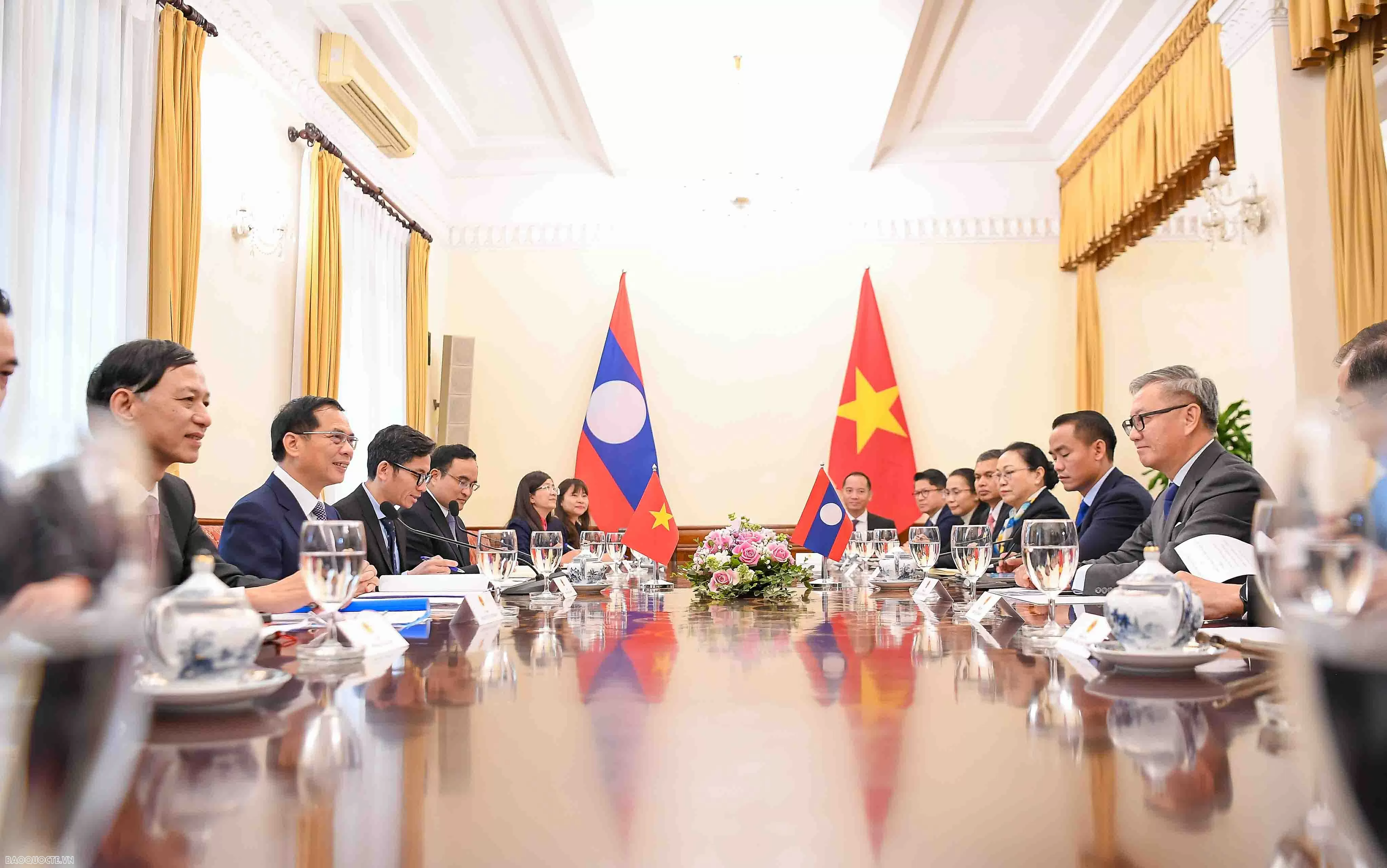 Việt Nam-Lào