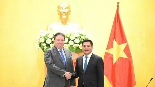 Vietnam, US forge stronger trade, investment partnership: Minister