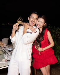 Trấn Thành, Ngô Thanh Vân... gửi thông điệp 'mùi mẫn' trong lễ tình nhân Valentine (14/2)