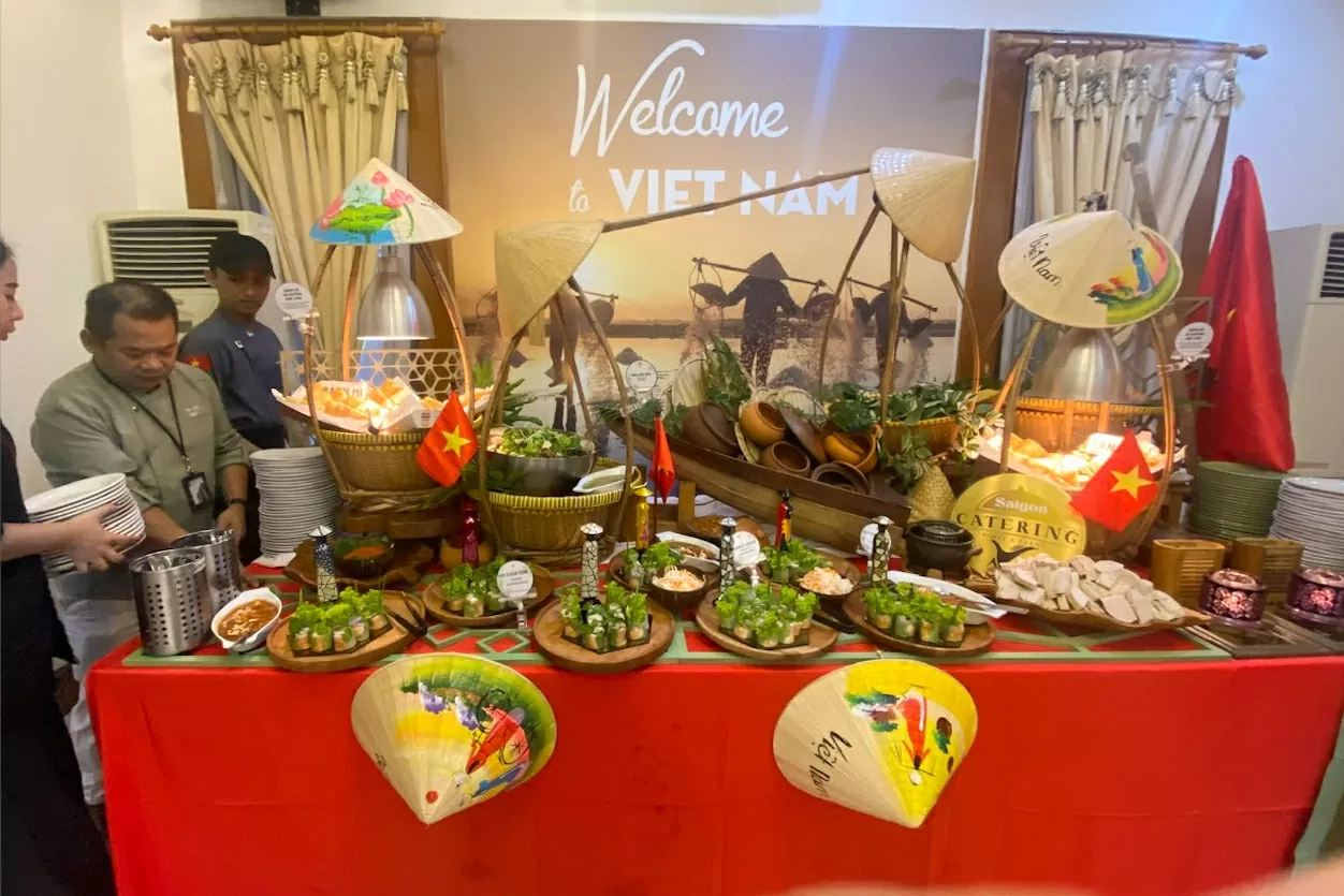 Đại sứ quán Việt Nam tại Indonesia tổ chức Chương trình Chào Xuân Ất Tỵ Đại sứ quán Việt Nam tại Indonesia tổ chức chương trình Chào Xuân Ất Tỵ