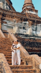 Hồ Ngọc Hà và Kim Lý đi tìm bình an ở Thái Lan