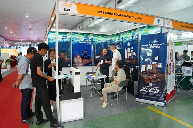 Gần 200 doanh nghiệp tham dự Triển lãm quốc tế về công nghệ pin, lưu trữ năng lượng Gần 200 doanh nghiệp tham dự Triển lãm quốc tế về công nghệ pin, lưu trữ năng lượng