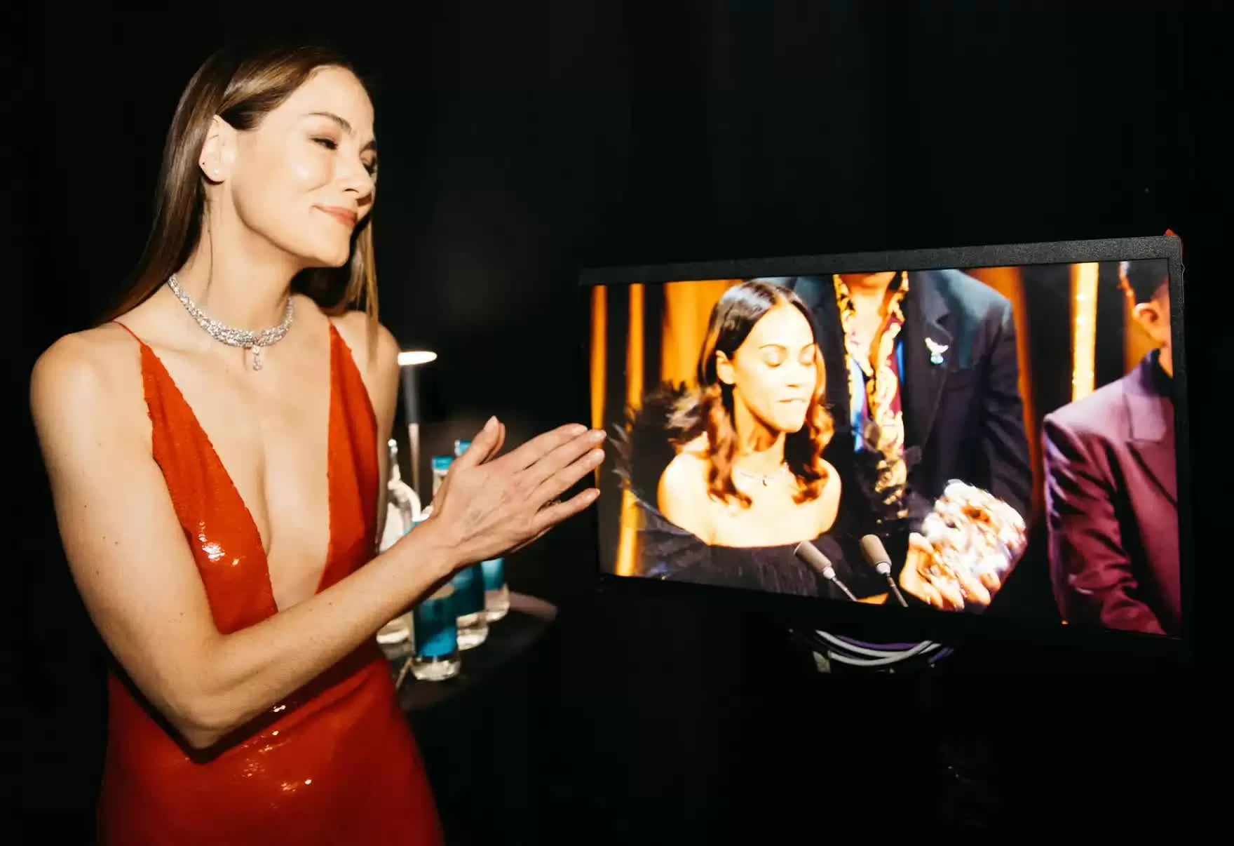 Những khoảnh khắc hậu trường và tiệc tùng ấn tượng tại lễ trao giải Baftas 2025
