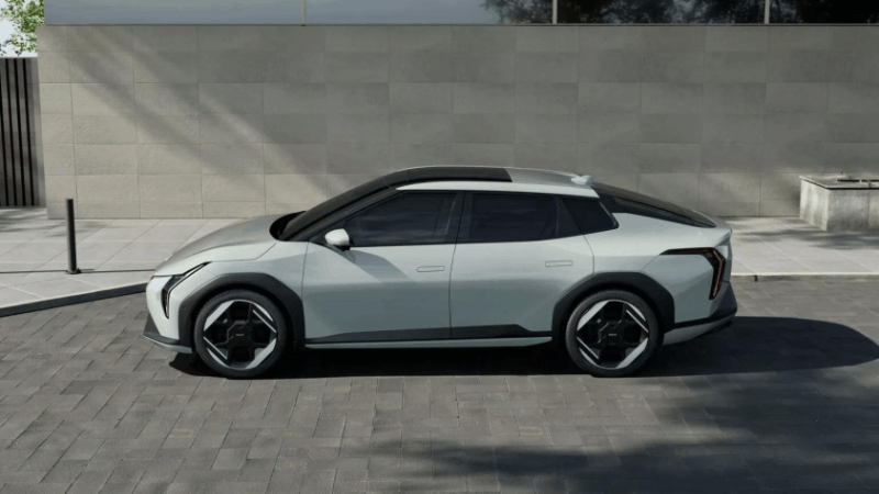 Xe điện Kia EV4 chính thức lộ diện với thiết kế đột phá và đầy ấn tượng