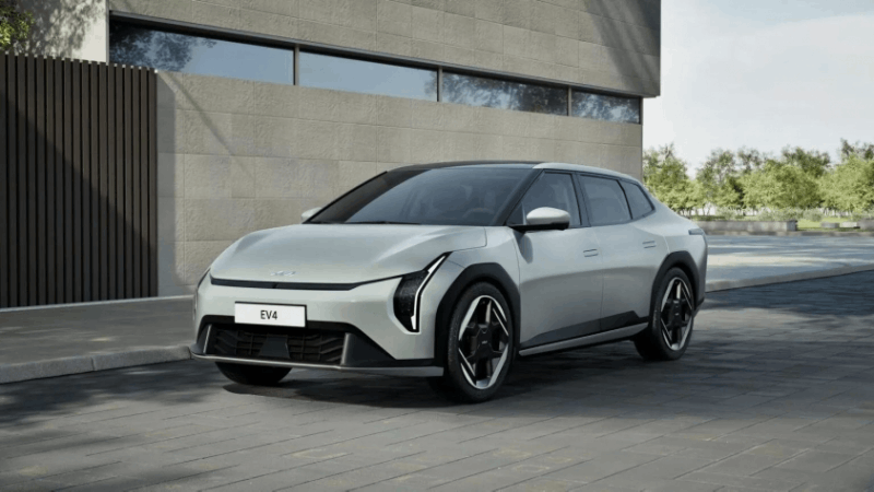 Xe điện Kia EV4 chính thức lộ diện với thiết kế đột phá và đầy ấn tượng