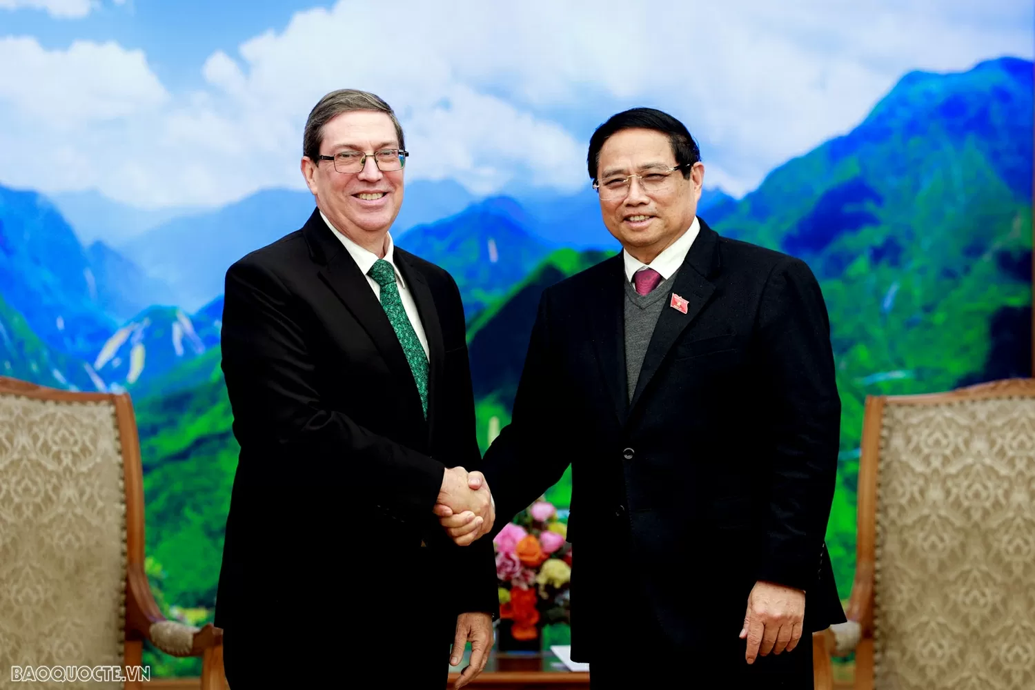Prime Minister Pham Minh Chinh hosts Cuban Foreign Minister Bruno Rodríguez Parrilla