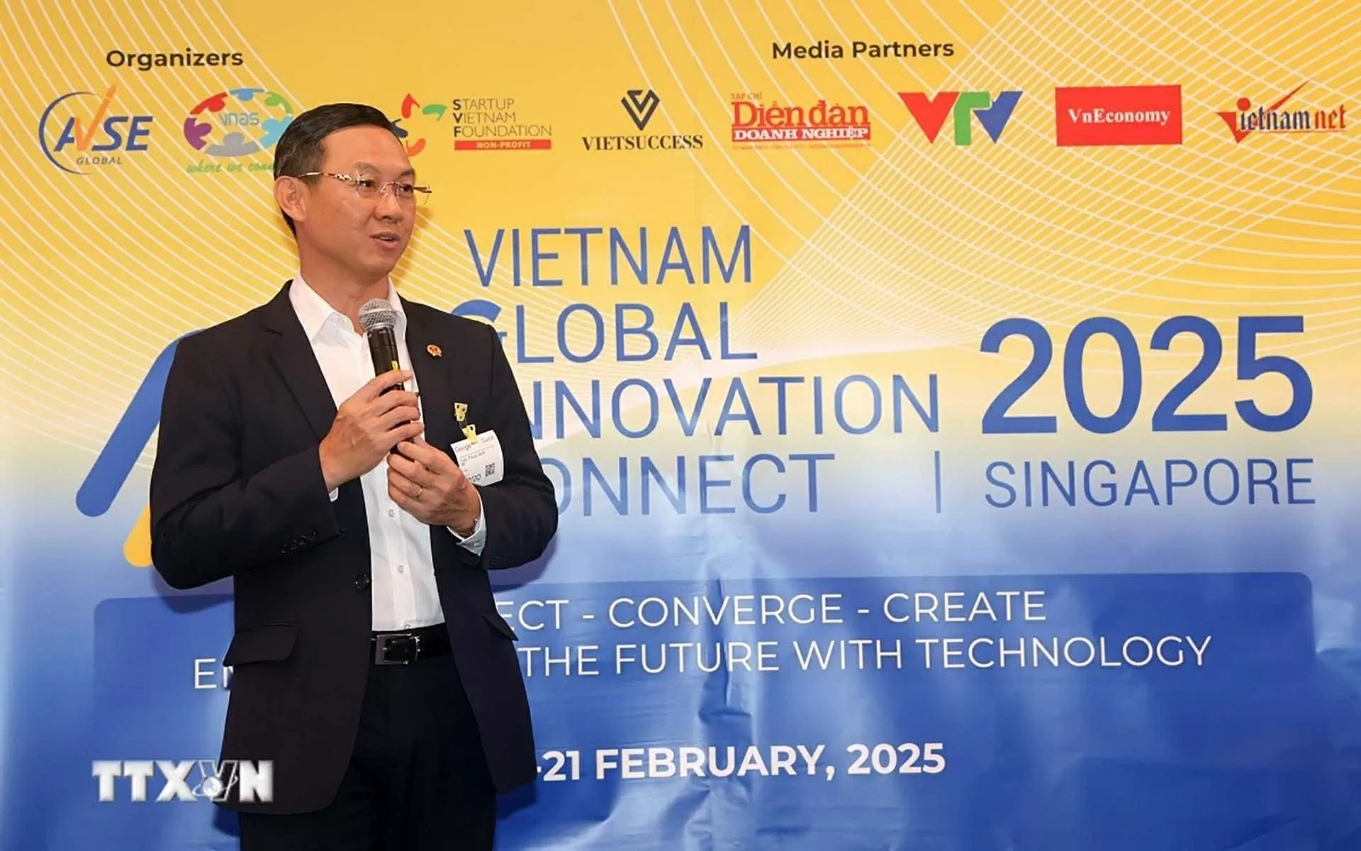 Đại sứ Việt Nam tại Singapore Trần Phước Anh phát biểu tại Diễn đàn. (Nguồn: TTXVN)