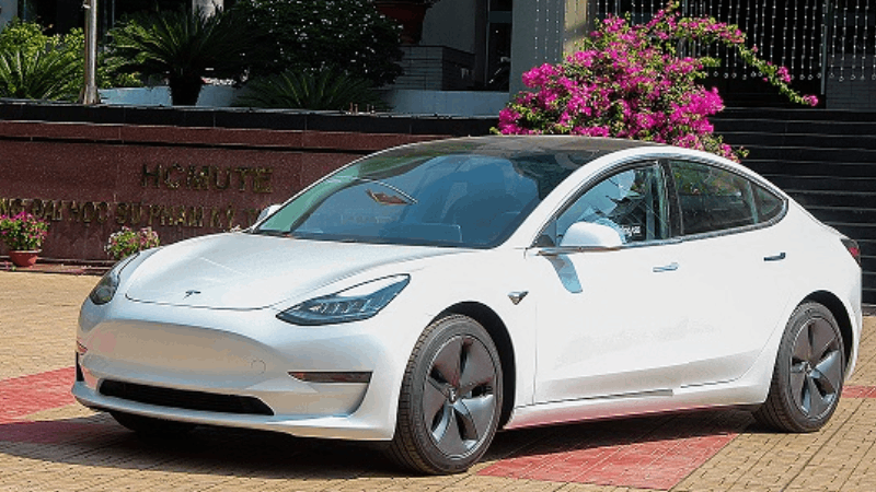 Triệu hồi hơn 370.000 xe điện Tesla tại Mỹ do lỗi trợ lực lái Triệu hồi hơn 370.000 xe điện Tesla tại Mỹ do lỗi trợ lực lái