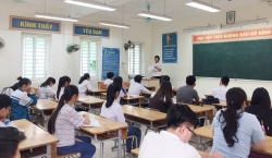 Giảm áp lực thi cử để không còn tình trạng dạy thêm, học thêm tràn lan...