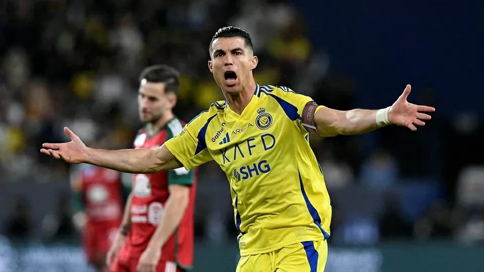 Chơi đẹp, Ronaldo nhường Mane sút penalty