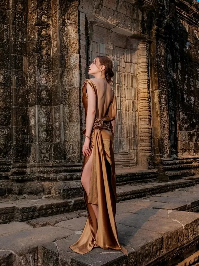 Hồ Ngọc Hà đẹp tựa nữ thần