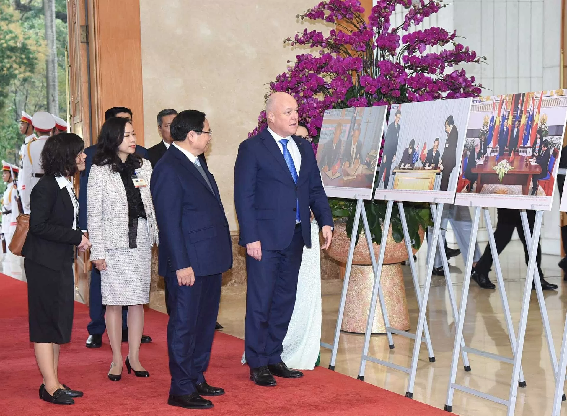 Welcome ceremony held for New Zealand Prime Minister Christopher Luxon in Hanoi