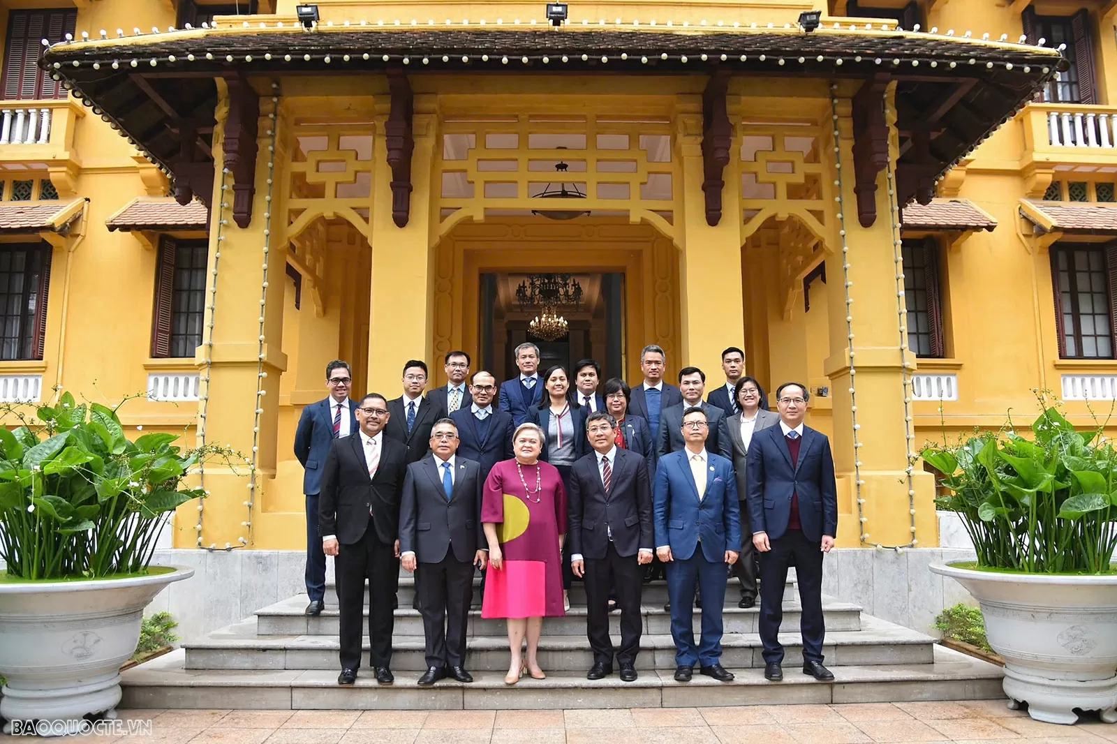 Việt Nam-Philippines trao đổi về các biện pháp thúc đẩy hợp tác song phương và chia sẻ về một số vấn đề trên biển