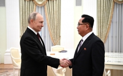 Nga đón khách cấp cao từ đảng Lao động Triều Tiên, đích thân Tổng thống Putin gặp mặt