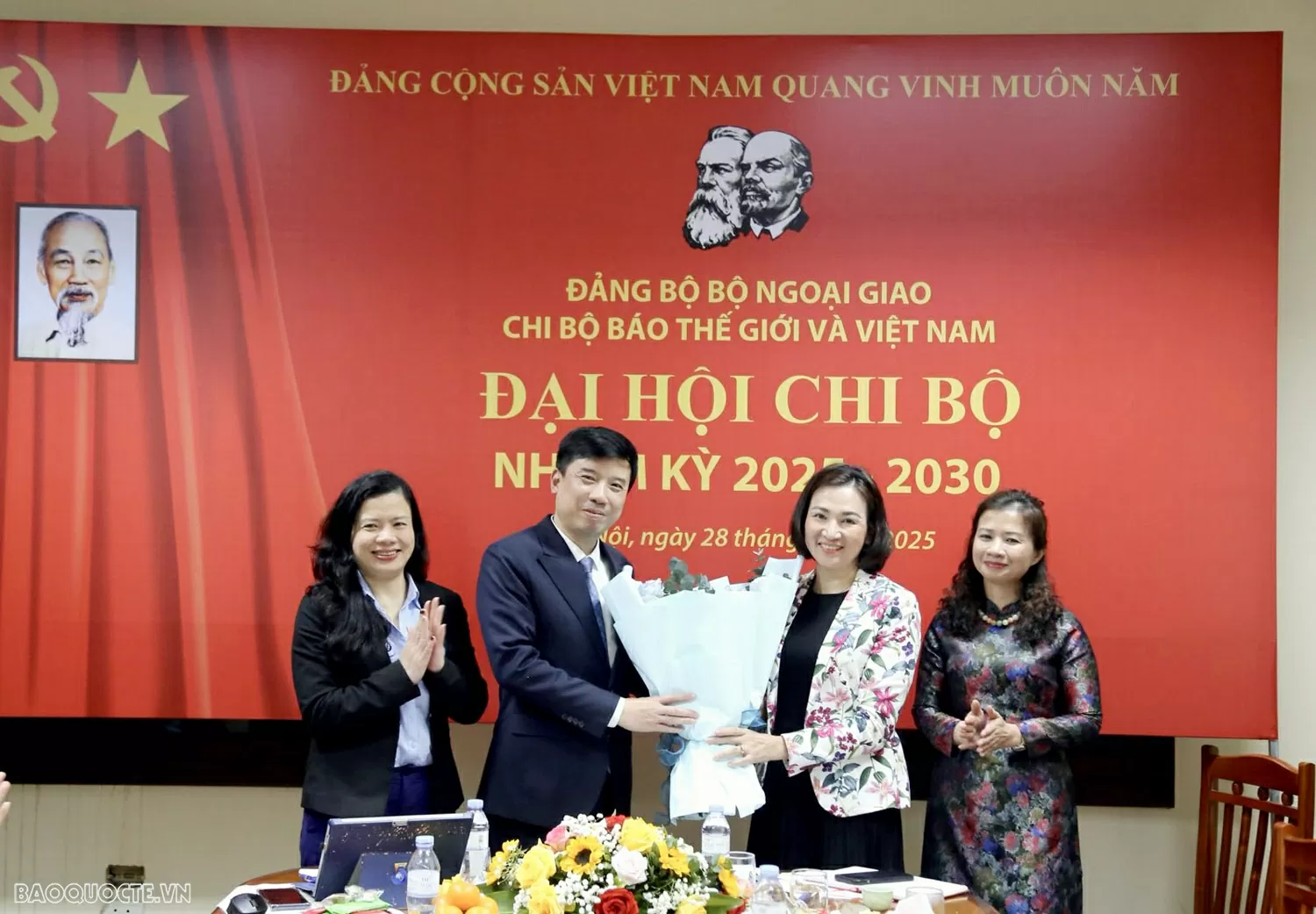 Đại hội Chi bộ Báo Thế giới và Việt Nam nhiệm kỳ 2025-2030: Kiện toàn công tác lãnh đạo, định hướng nhiệm vụ trong giai đoạn mới