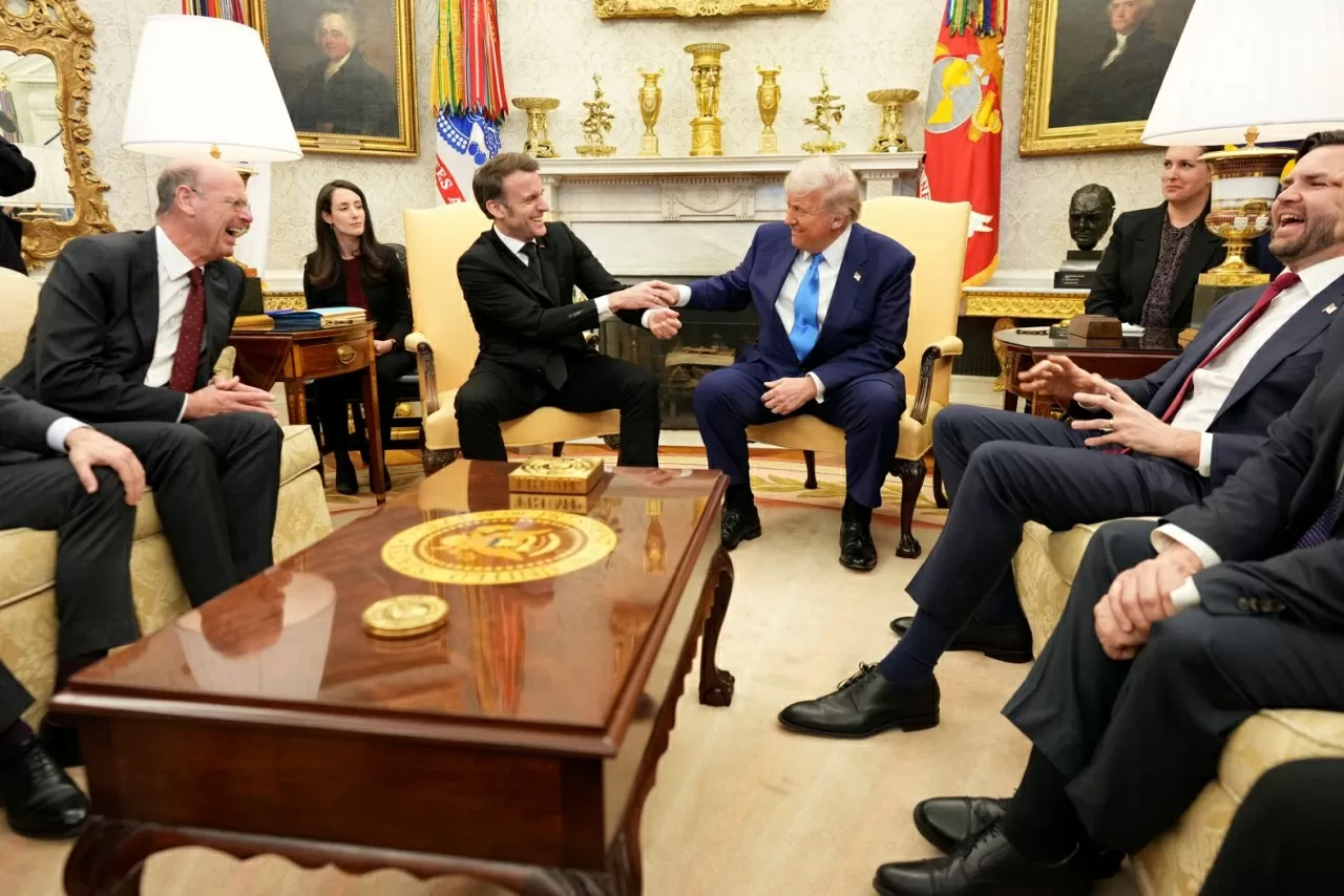 Ảnh ấn tượng: Nóng rẫy màn đấu khẩu giữa Tổng thống Mỹ-Ukraine, ông Zelensky ‘lỗ vốn’ ra về, Nga-Triều Tiên hợp tác mạnh mẽ