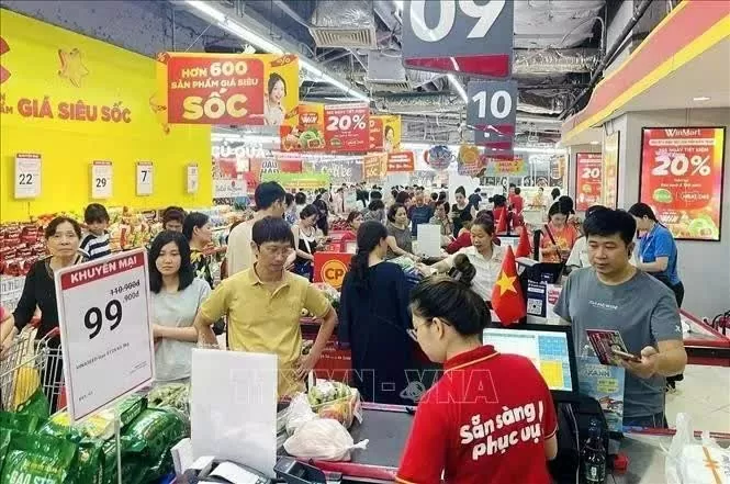 Standard Chartered forecasts rising inflation as Vietnam maintains strong growth outlook