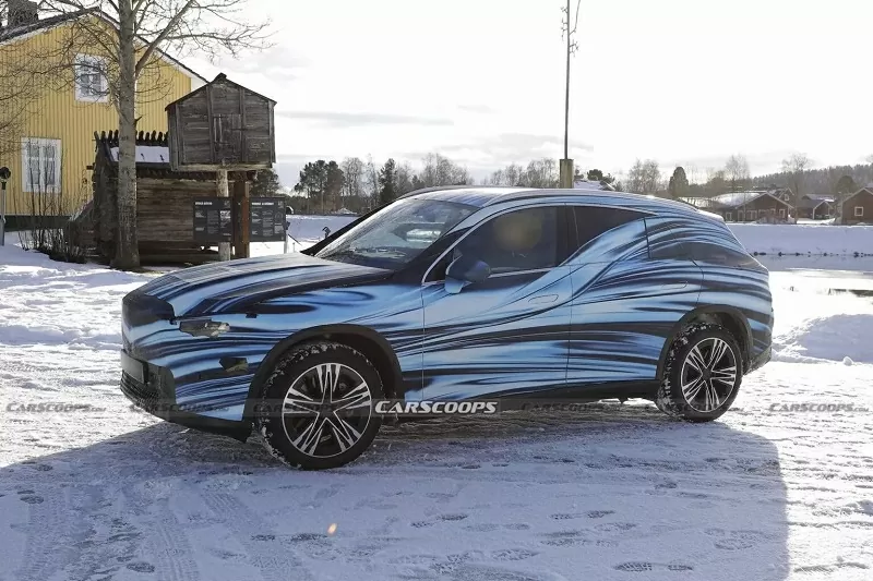 Xe điện Mercedes-Benz GLC EV lộ diện với ngoại hình bắt mắt Xe điện Mercedes-Benz GLC EV lộ diện với ngoại hình bắt mắt