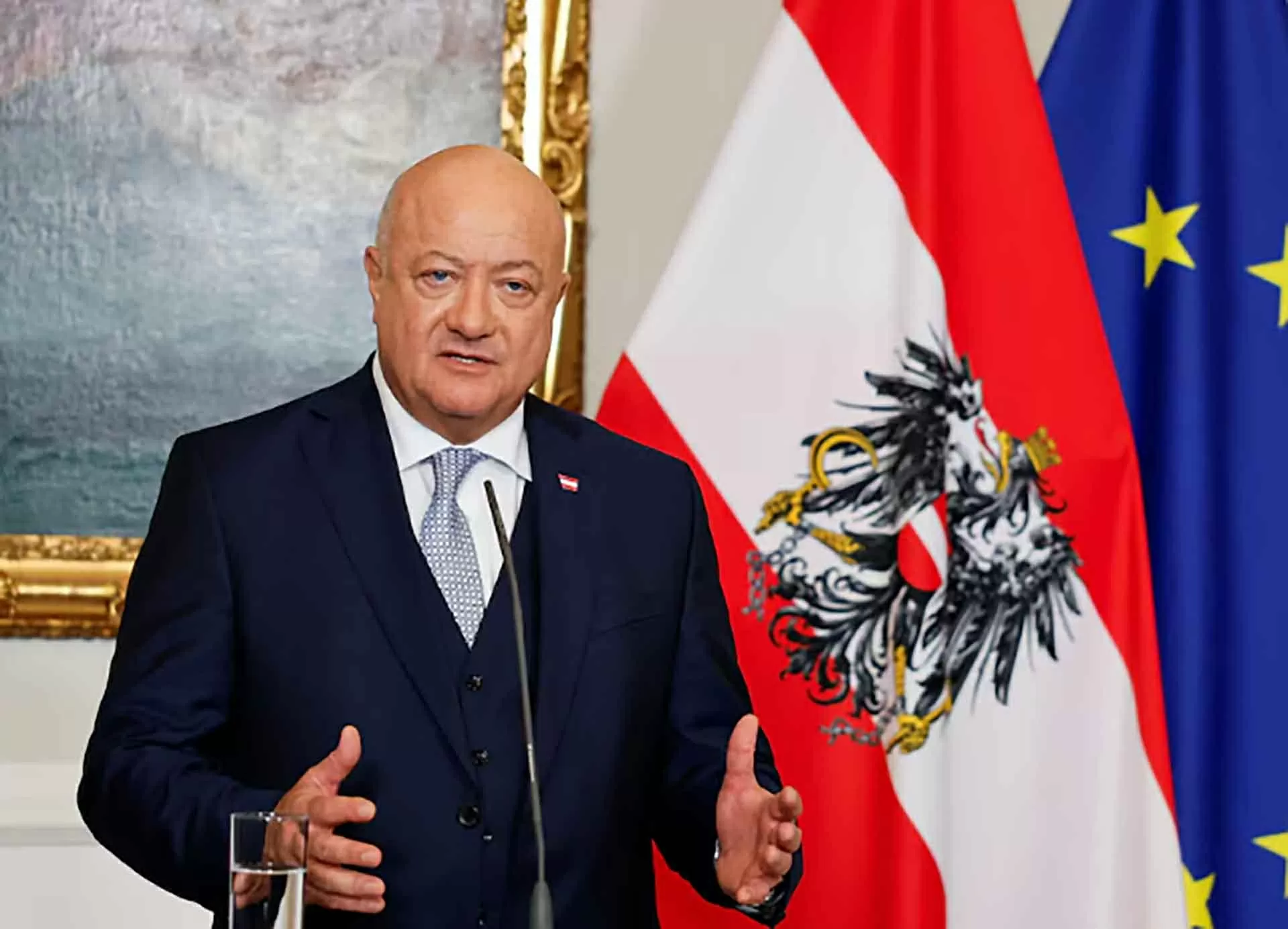 Ông Christian Stocker được bầu làm Thủ tướng Cộng hòa Áo. (Nguồn: Reuters) Ông Christian Stocker được bầu làm Thủ tướng Cộng hòa Áo. (Nguồn: Reuters)