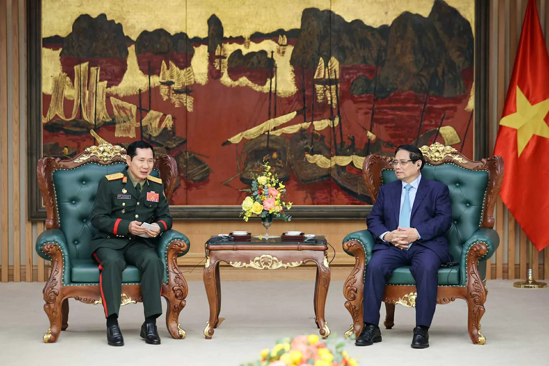 Thủ tướng Phạm Minh Chính tiếp Trung tướng Saichay Kommasith, Thứ trưởng Bộ Quốc phòng, Tổng Tham mưu trưởng Quân đội Nhân dân Lào. (Nguồn: VGP) Thủ tướng Phạm Minh Chính tiếp Trung tướng Saichay Kommasith, Thứ trưởng Bộ Quốc phòng, Tổng Tham mưu trưởng Quân đội Nhân dân Lào. (Nguồn: VGP)