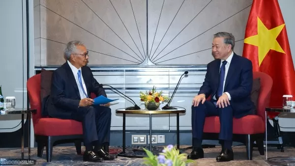 General Secretary To Lam receives leaders of large Indonesian businesses in Jakarta